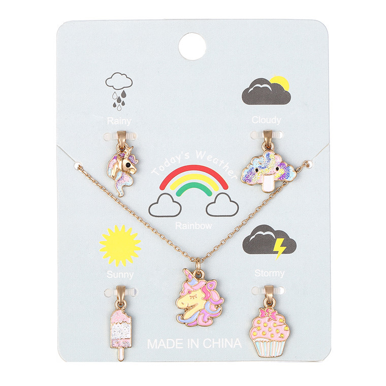 Necklace with 5 changable charms
